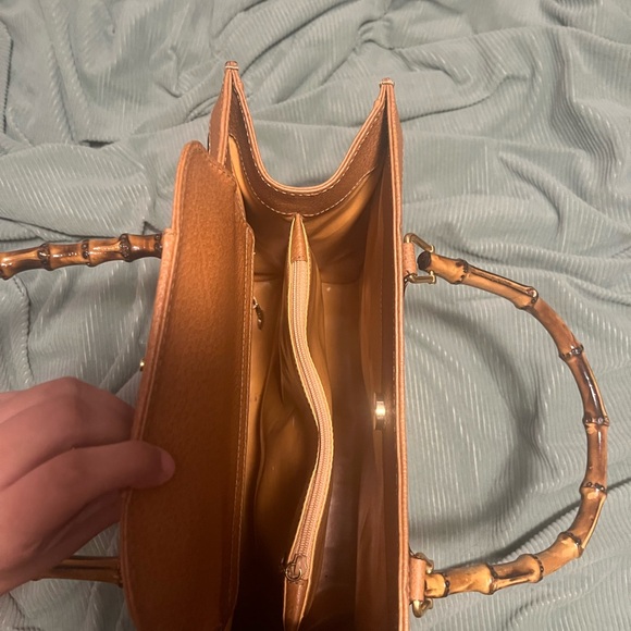 Gucci Pebbled Leather Diana Tote Bag with Bamboo Handle - Picture 7 of 9